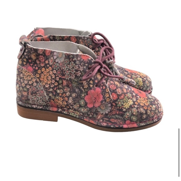 Hush Puppies CYRA Catelyn Floral
Ankle Booties Size 6 - Picture 9 of 14